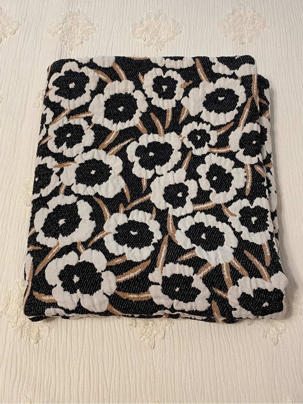 DVF Target Throw Blanket Neutral Poppy